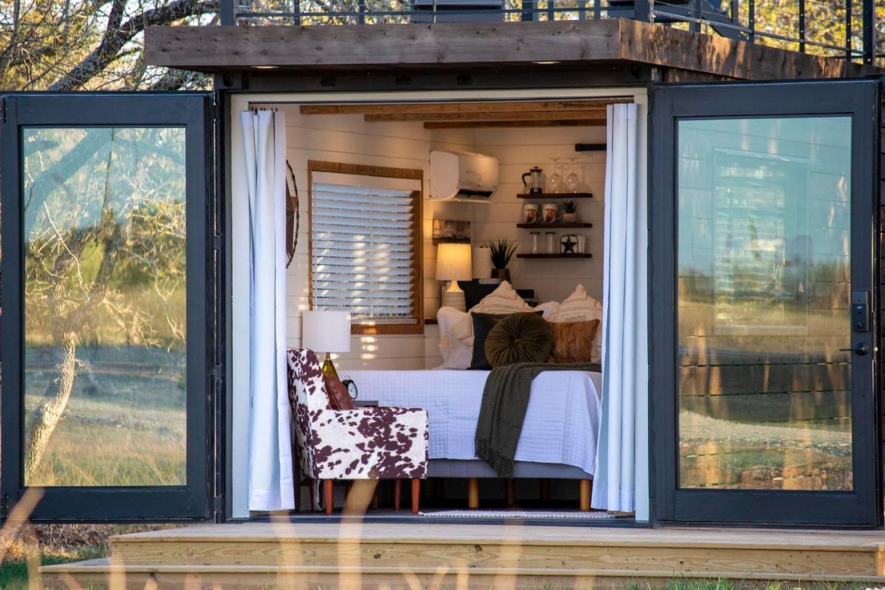 New The Lone Star Shipping Container Villa Fredericksburg Exterior photo
