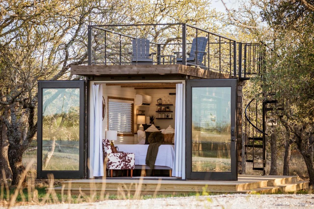 New The Lone Star Shipping Container Villa Fredericksburg Exterior photo